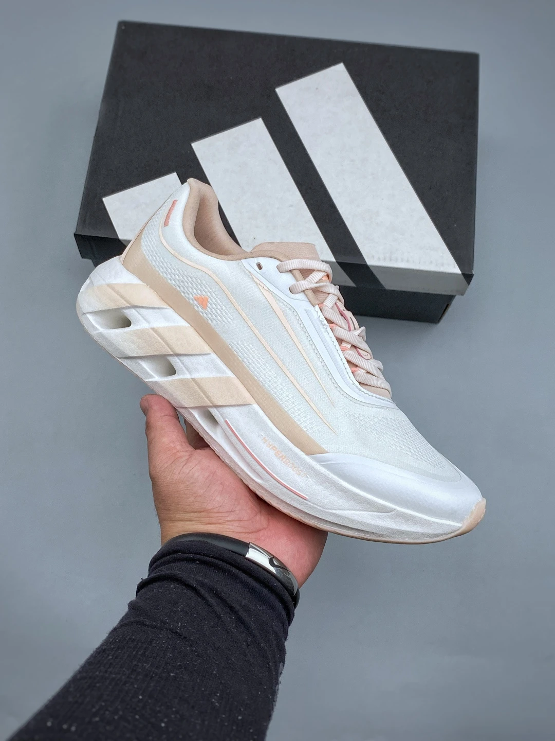 Adidas hyberboost lite pink
